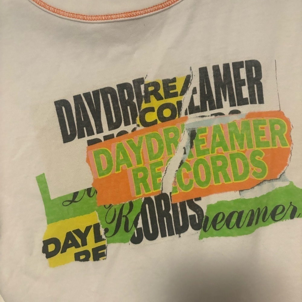 DayDreamer Random Ransom notes Shrunken Tee - Picture 8 of 9